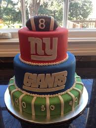 Birthday Cakes For 10 Year Old Boy Football Pin By Elisabeth Panettiere Palatiell On But A Dream Custom Cakes Ny Giants Cake Giant Cake Beach Theme Wedding Cakes