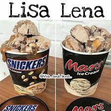 What Would You Choose Lisa Or Lena Follow Us For More I Love Both But I Choose Lisa Leli Lelitwins Factslel Gateau Creme Glacee Yum Creme Glacee