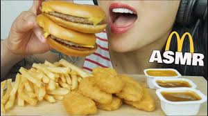 Asmr Mcdonalds Chicken Nuggets Cheeseburger Eating Sounds Sas Asmr In 2020 Chicken Nuggets Mcdonalds Mcdonalds Chicken Cheeseburger Mcdonalds