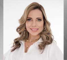 Suspeita de matar marido: quem é a médica encontrada morta em presídio