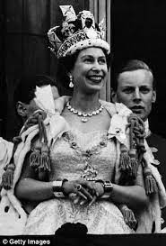 Queen Elizabeth Becomes The World S Oldest Living Head Of State Her Majesty The Queen Queen Elizabeth Royal Queen