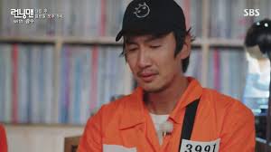 Our cast is back with the ladies who left us wanting two weeks ago with their hilarious parodies. Recommended Running Man Episodes For New Viewers 2020 2 0 Runningman