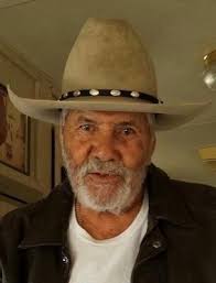 Leopoldo Avila's Instagram, Twitter & Facebook