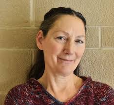 Leslie Bader's Instagram, Twitter & Facebook