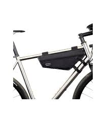 Practical design, installed at the front of the beam, does not affect riding. Restrap Race Frame Bag