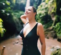 Cei doi au divorțat după trei ani de mariaj. Andreea Marin Totul Despre VacanÈ›a In Bali Cu Iubitul Ei Verdict Ro
