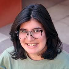 Kayla Paredes's Instagram, Twitter & Facebook