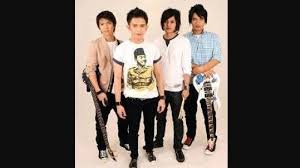 This is not my own song.lyrics:sya la li la limana bintangmusya la li la liini bintangkumarilah kita tebak tebakanpribadimu pribadikuboleh percaya boleh curi. Chord Kunci Gitar Dan Lirik Lagu Bintangku The Potters Selamat Tidur Engkau Bintang Ku Tribun Solo