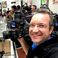 300+ profilů „Lawlis“