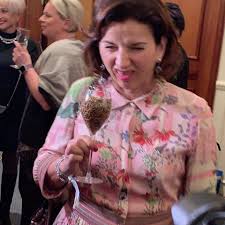 An der seite von claudia obert gibt es einen neuen mann. Fuck That Shit We Quit Susie Claudia Obert Luxus Clever Facebook