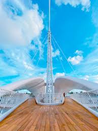 又名:the blood of madam giselle ,지젤 씨의 피 지젤 씨의 피 韩漫长期扮演着温顺妻子和女士的角色，并过着悲惨的生活，吉赛尔在与暴力丈夫的婚姻中产生反叛的想法。 但有一天晚上，吉赛尔在新家徘徊的时候意外发现了一个似乎被困在笼子里的小男孩。 æ£§è²³åº«kw2 ä¸€èµ·ä¾†é–‹ç®±å¤§æ¸¯æ©‹å§ æ—‹è½‰å§ å¤§æ¸¯ 07 06 é–‹å¹•market Facebook