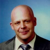 300+ Profile mit dem Suchbegriff „Viola“