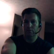 Amazon.com: AVP: Alien vs. Predator (Widescreen Edition) : Sanaa Lathan,  Lance Henriksen, Raoul Bova, Ewen Bremner, Colin Salmon, Tommy Flanagan,  Joseph Rye, Agathe de La Boulaye, Carsten Norgaard, Sam Troughton, Petr Jkl,