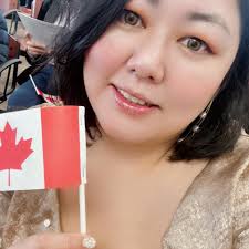 Color Yan updated her profile picture.