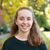 Carrie Coates's Instagram, Twitter & Facebook