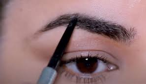 How to do your eyebrows the right way including correcting thin brows and shaping perfect brows. How To Easily Draw Eyebrows For Beginners 2020 Asian Edition