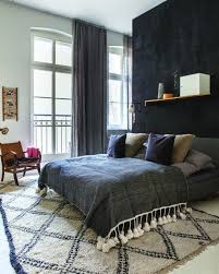 1 361 Mentions J Aime 7 Commentaires Le Journal De La Maison Lejournaldelamaison Sur Instagram Dans La Chambre Parentale Un Mur Noir Occupe Egalement I 2020