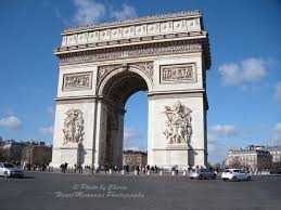 Champs De Lise 2 French Landmarks Paris Landmarks Famous Landmarks