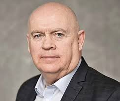 98 Not Out with special guests Paul Newman and Jack Sterland.