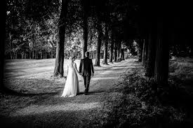 Und im häuserl im wald in gröbming haben wir das gefunden! Hochzeit Renneshof Willich Hochzeitsfotograf Nrw