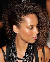 Top 10 Hair Moments Of The Week 9 16 11 Alicia Keys Hairstyles Natural Hair Styles Curly Hair Styles