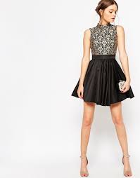 Image 4 Chi Chi London Petite Robe Patineuse Brodee Style Baroque Avec Encolure Montante New Years Eve Dresses Dresses Eve Outfit