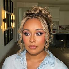 June Beauty Artistry added a new photo.