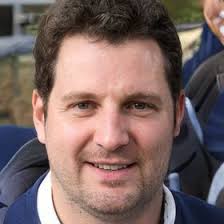 Clifford Lowe (watchfulcobweb93633)