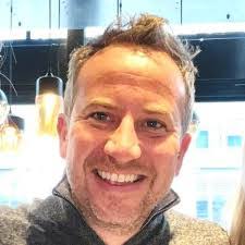 Alastair Cunningham's Instagram, Twitter & Facebook