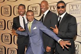 Marlon wayans wurde 1972 in new york city geboren. Shawn Wayans Geschwister Kinder Frau Neffe Grosse Masse Wiki