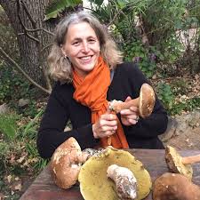 Последние твиты от sonia chabane (@_iwdafy). Sonia Cabano Twitter Pork Apricot Curry With Tomatoes Coconut Sonia Cabano
