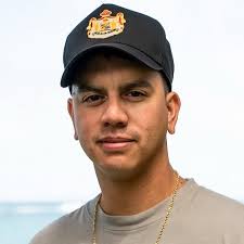 Sidney Spencer (@sidneyspencer_) • Instagram photos and videos