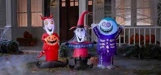 We are the low price leader in halloween inflatables.you will not find a better price for our high quality halloween inflatables anywhere. Awesome Outdoor Disney Halloween Decorations Mickeyblog Com
