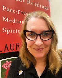 Laura Daub's Instagram, Twitter & Facebook