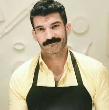 Uriel Hoffmann (urielhoffmann)