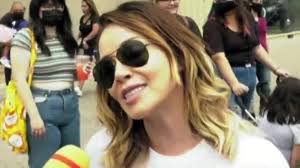 Con 'Las Mañanitas', globos y oraciones, los padres de Jenni Rivera la  recordaron en el día de su cumpleaños