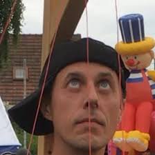 The delightful throwback of Team Proton Competition's new Porsche 963  livery. 🔥 What a tribute to the Dauer 962 LM, winner of the 1994 24 Heures  du Mans. 🤩