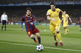 Cech has the captain's armband. Barcelona Fc Vs Arsenal 2010