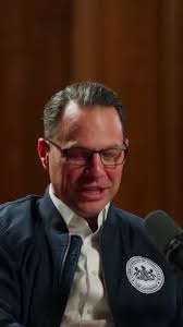 I sat down with Eagles Defensive Coordinator Vic Fangio ahead of the NFL  Draft — but before we get there, I really wanted to know why the hell he  didn’t blitz Patrick Mahomes in the Super Bowl. , ...