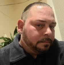 Kind Stranger Cuts Grass for Free in Taylors, South Carolina