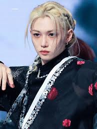 HWANG HYUNJIN OH MY GOD???90% legs….dude getting bigger, this is not  healthy for my sanity … -more of hyunjin x versace x elle korea! Hyunjin x  Super Elle . . #hyunjin #elle #