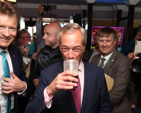 Rupert Lowe urges Nigel Farage to work with Restore Britain | Restore Britain | The Guardian
