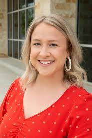 Jennifer Eggert's Instagram, Twitter & Facebook