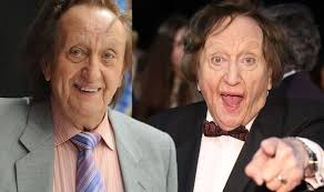 Sir Ken Dodd is 'a fighter' who lost his life to a common illness