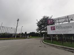 The stadium is built for universiti kebangsaan malaysia and the ukm f.c. Pintu 2 Ukm Kini Telah Dibuka Kolam Renang Ukm Bangi Facebook
