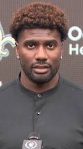 “He’s our quarterback and so we stand behind him” Saints TE Juwan Johnson 