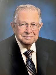 Pillar of city dies at 86