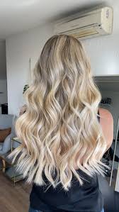 Melbourne Hairstylist Steph Meyer Co In 2020 Blonde Hair Inspiration Blonde Balayage Hair Stylist