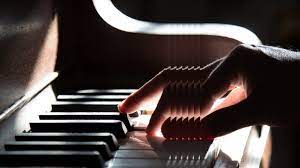 Autor und filmanalytiker wolfgang m. Wolfgang M Schmitt Uber Klassische Musiker Als Influencer Swr2