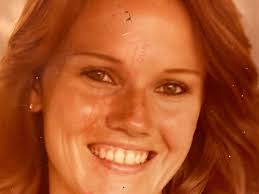 Fundraiser by Amber Bourgeois : Help Amber Lay Her Mom to Rest